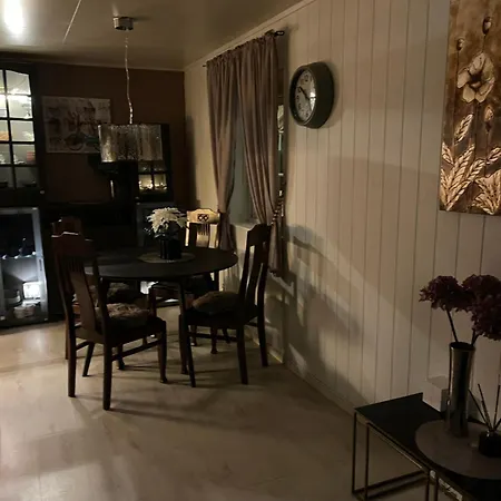 Apartment Naer Flyplassen *